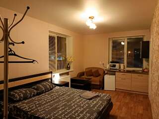 Гостиница Ясень Пермь Трехместный номер «Комфорт» с душем-1